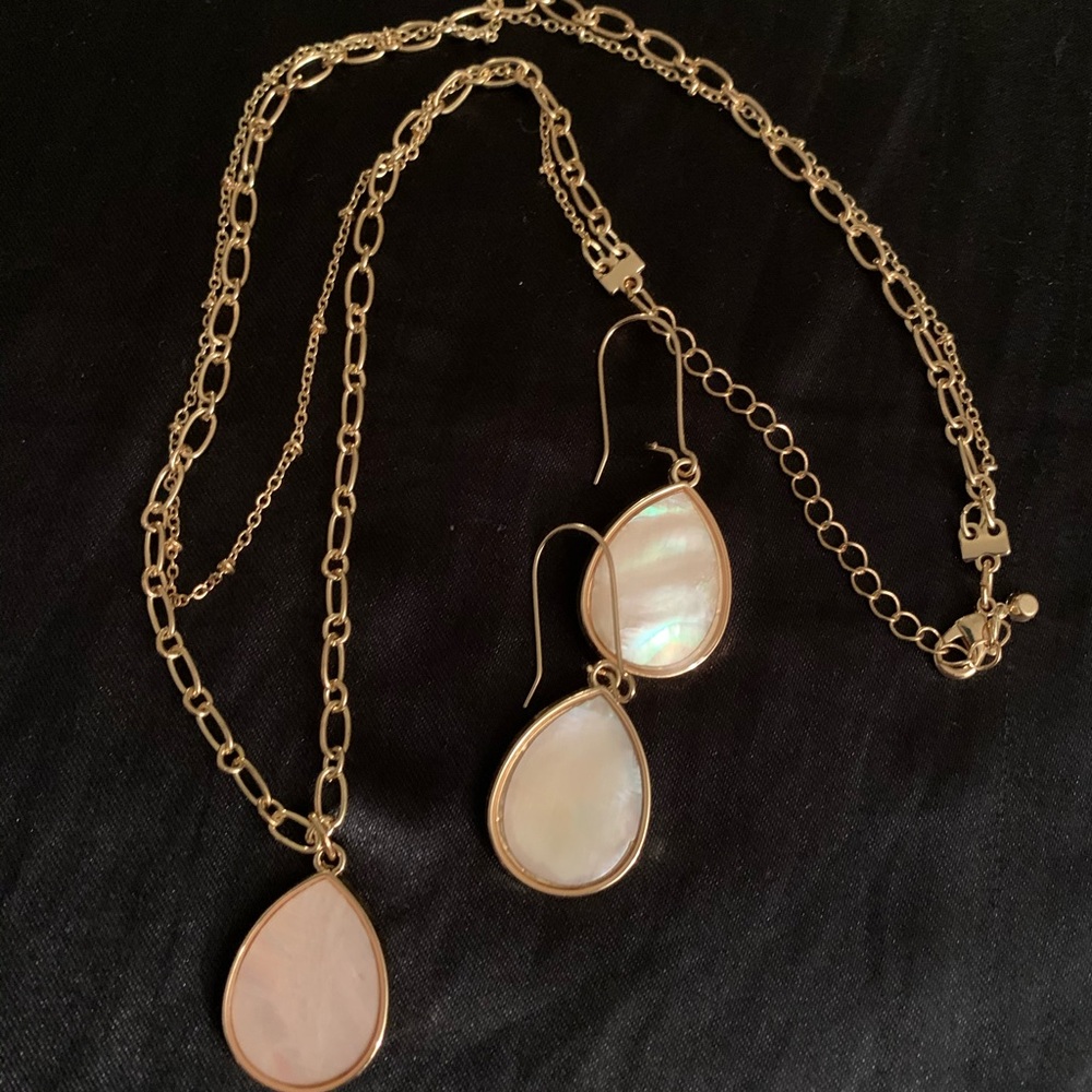 Necklace & Earring Set
